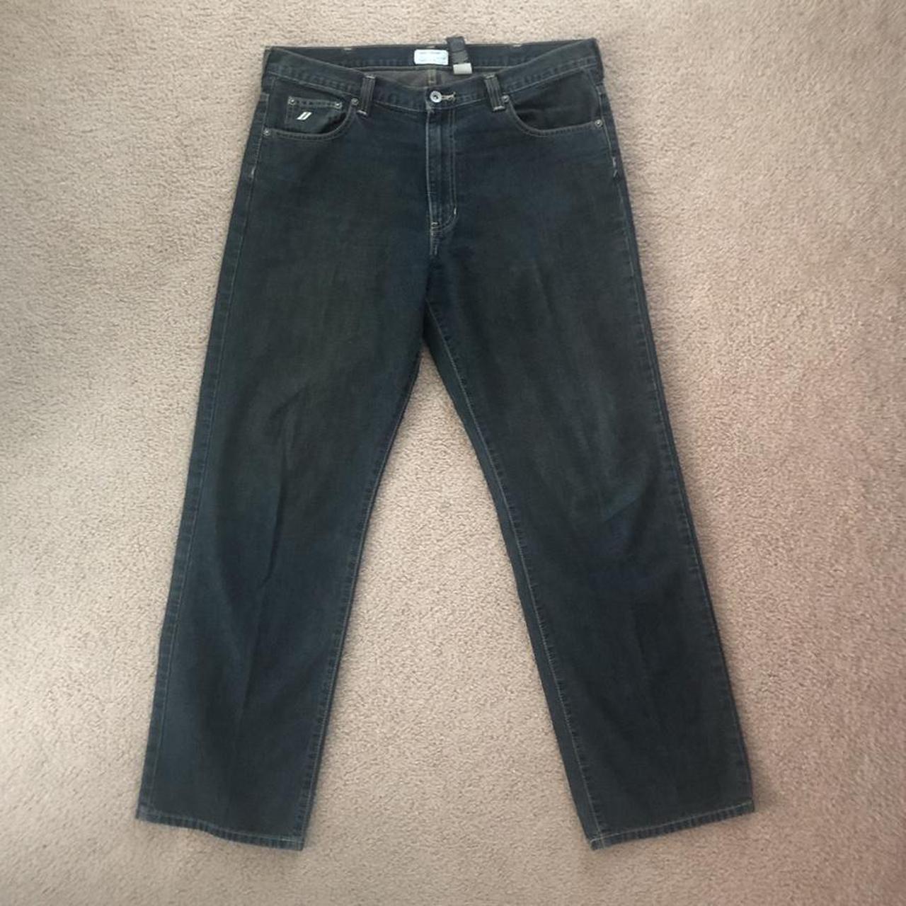 DKNY Men's Navy Jeans | Depop