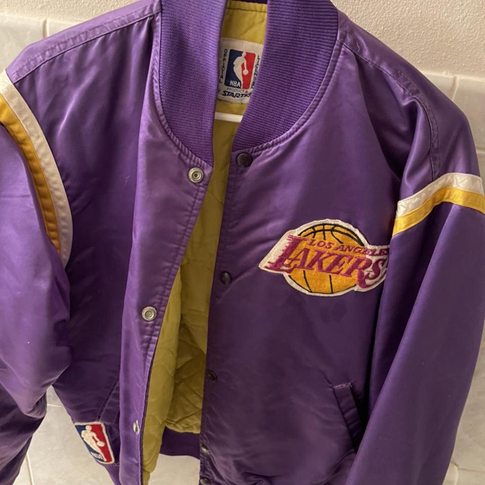 Los Angeles Lakers starter jacket vintage - Depop