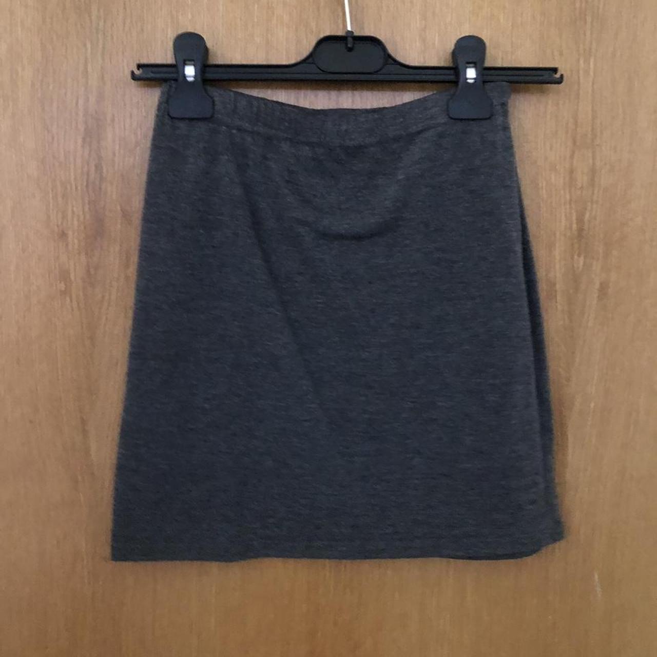 Boohoo Women's Grey Skirt | Depop