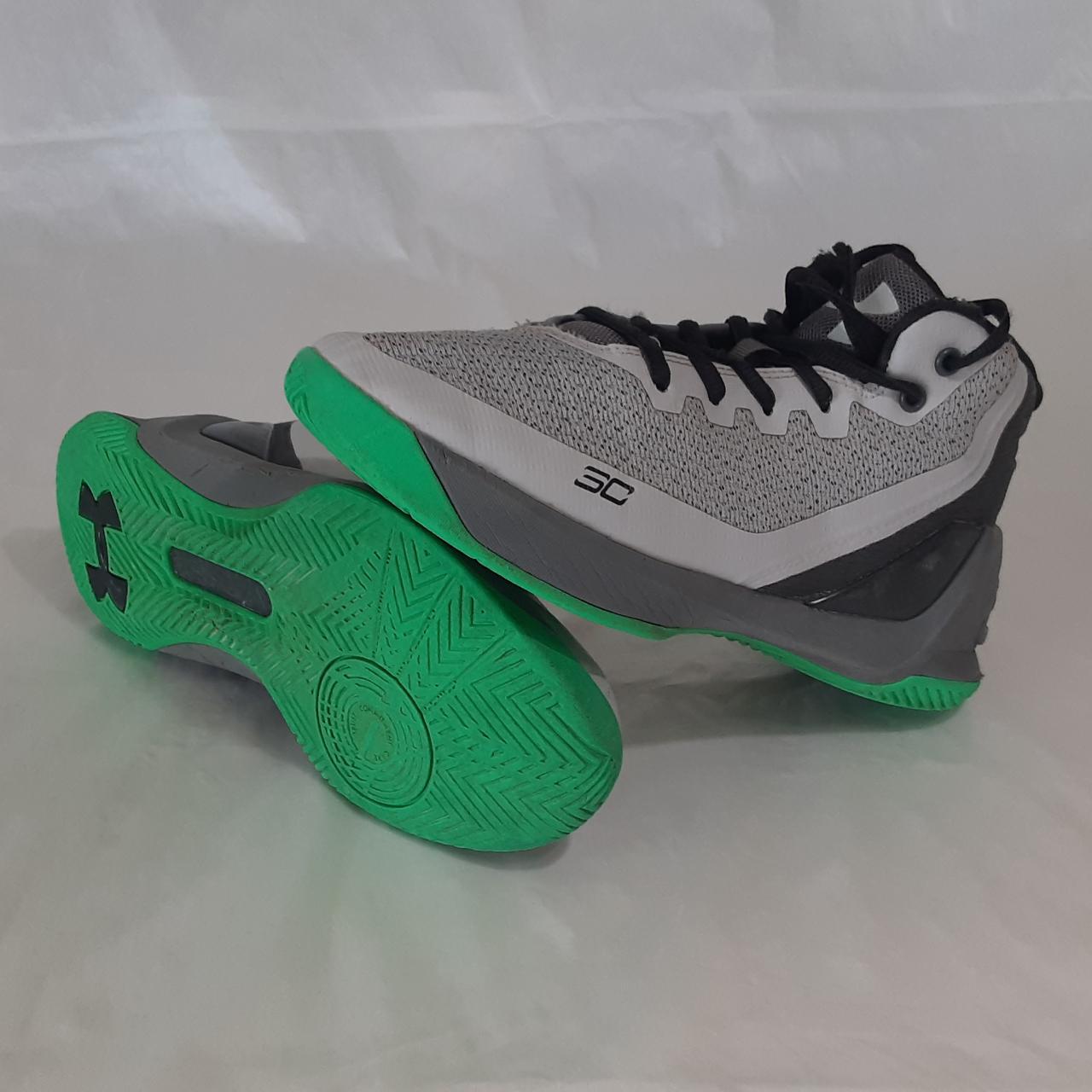 Under Armour Stephen Curry 3 Basketball Shoes Youth... - Depop