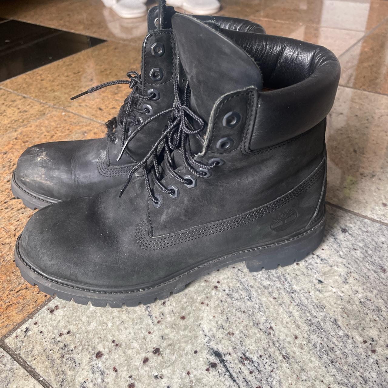 used black timberland boots