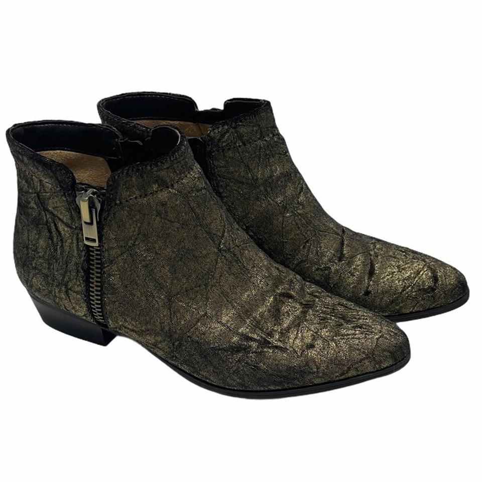 naturalizer blair booties red