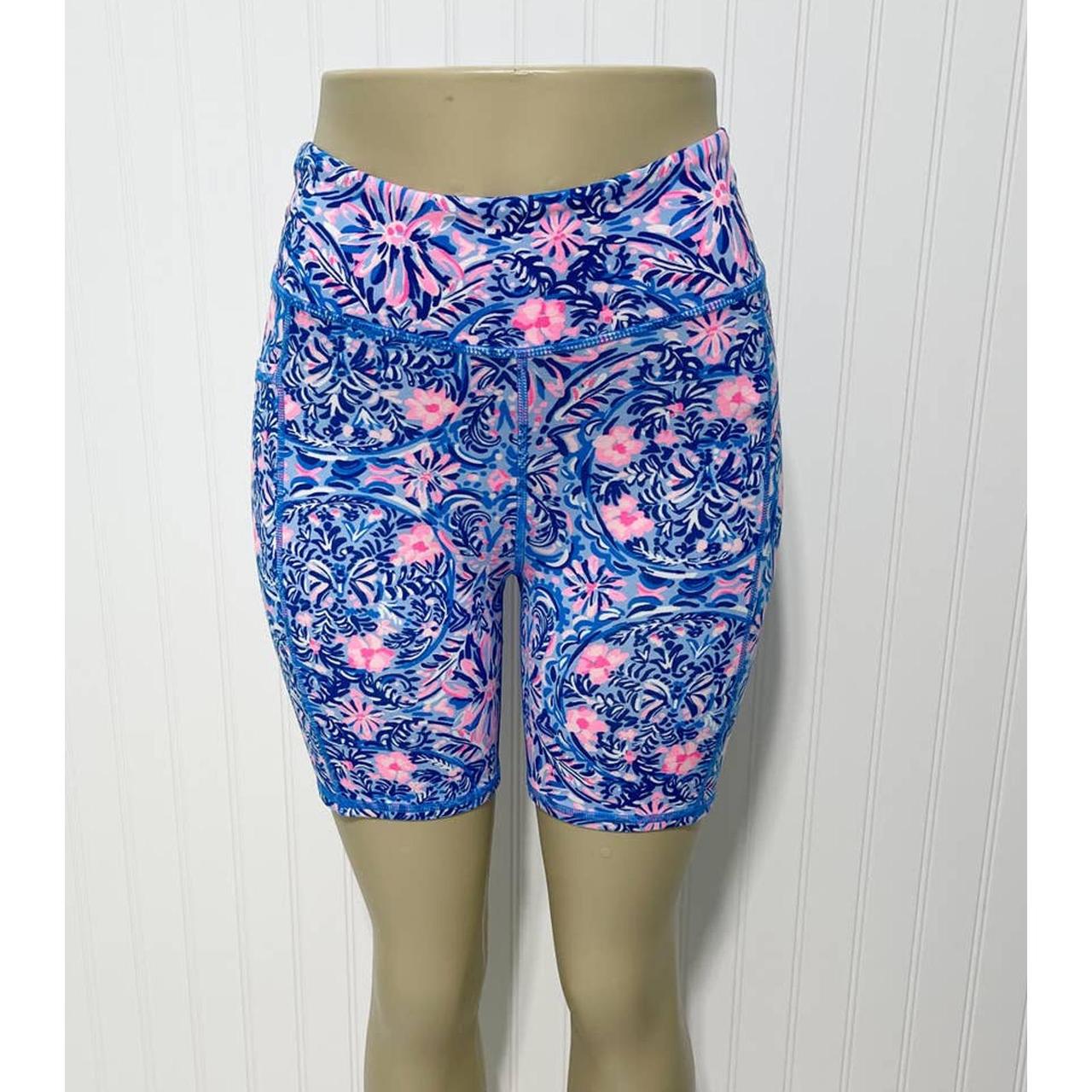 Lilly Pulitzer Women's Blue and Pink Shorts