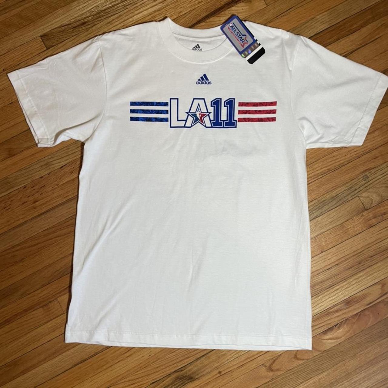 NWT Los Angeles Adidas Lakers t-shirt