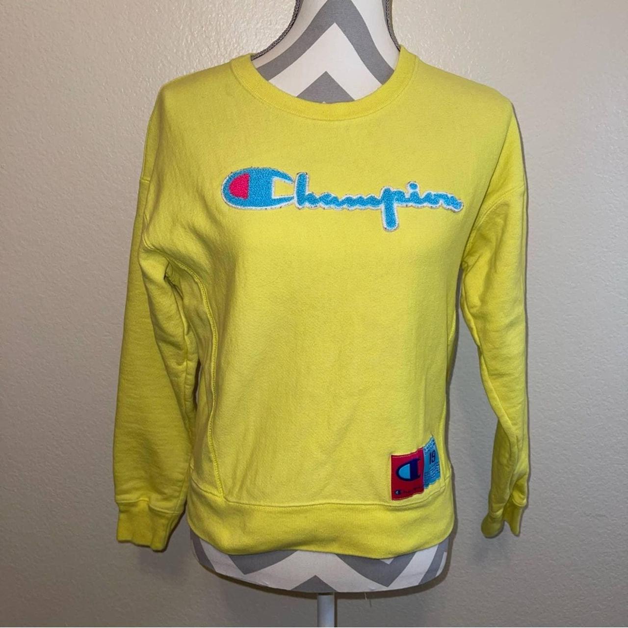 Champion sweater hotsell light blue yellow