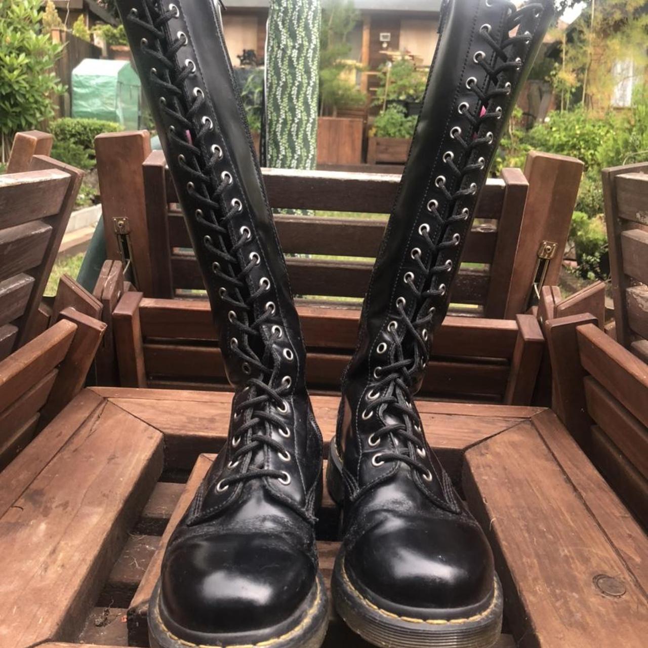 dr martens 1b60 smooth