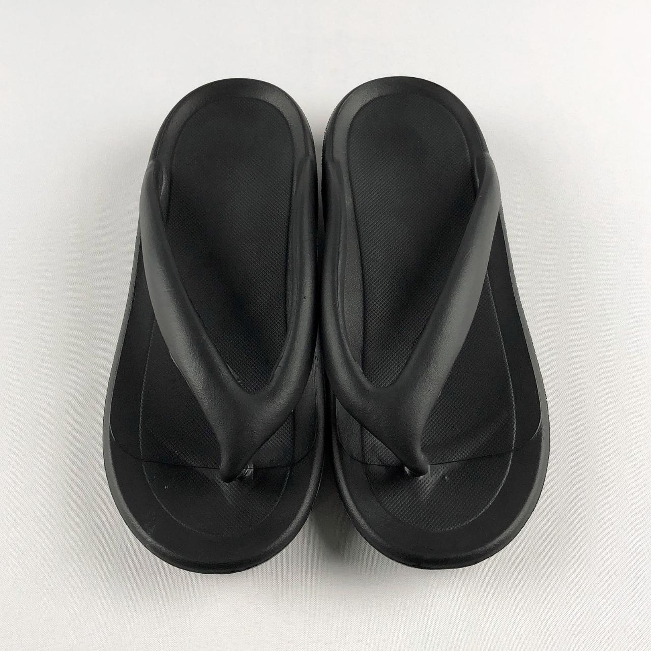 Rubber Chunky Toe Thong Sandals