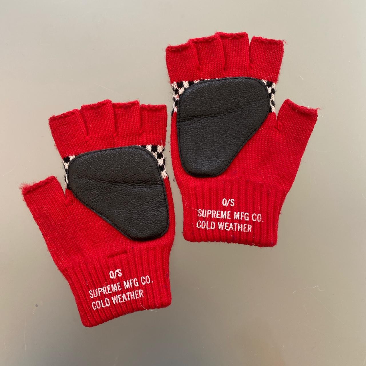 supreme fingerless gloves