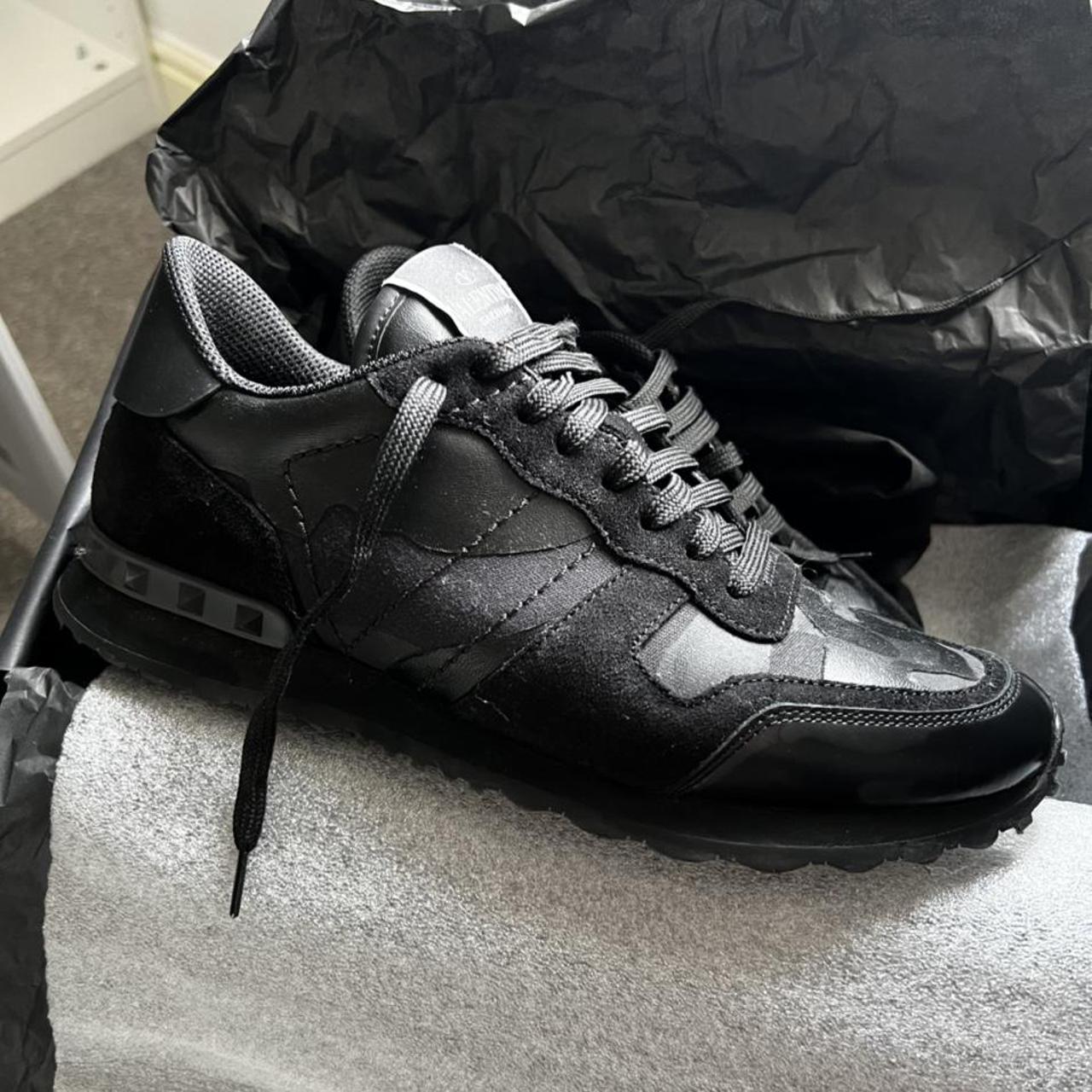 Mens Valentino Trainers Size 6 But Will Fit A 7