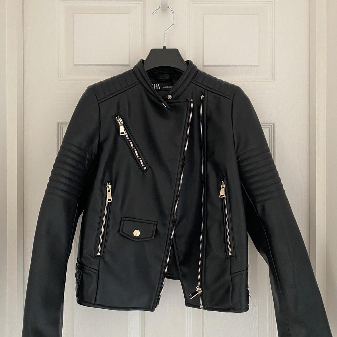Zara Women's Black Jacket Depop