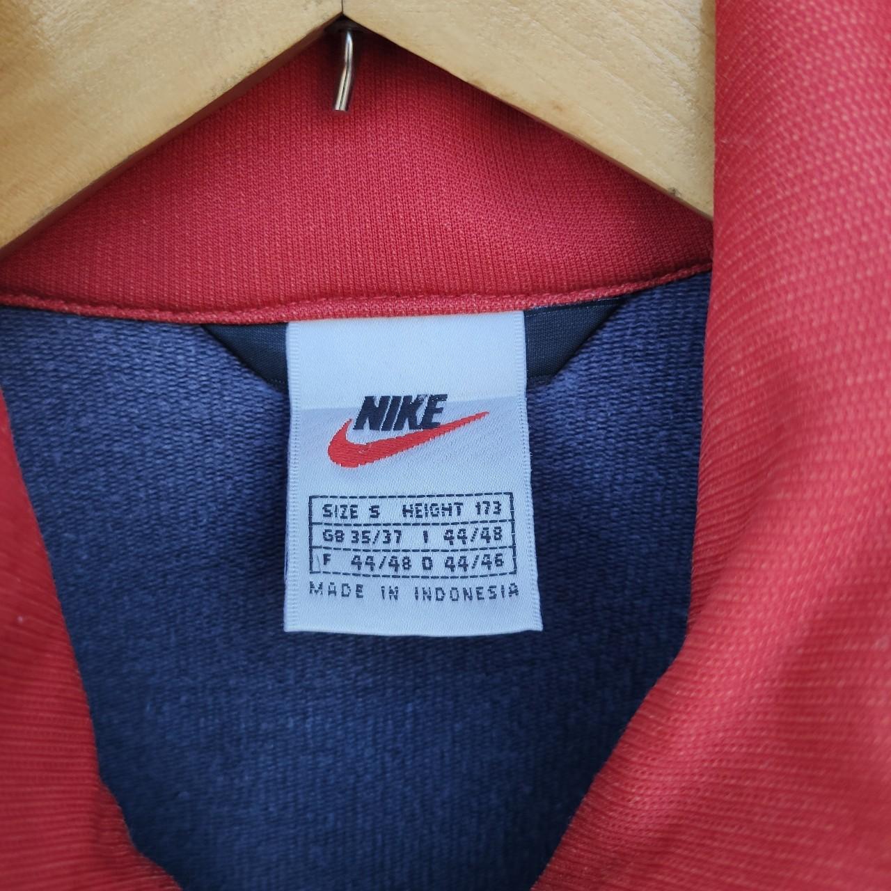 light blue nike vintage sweatshirt