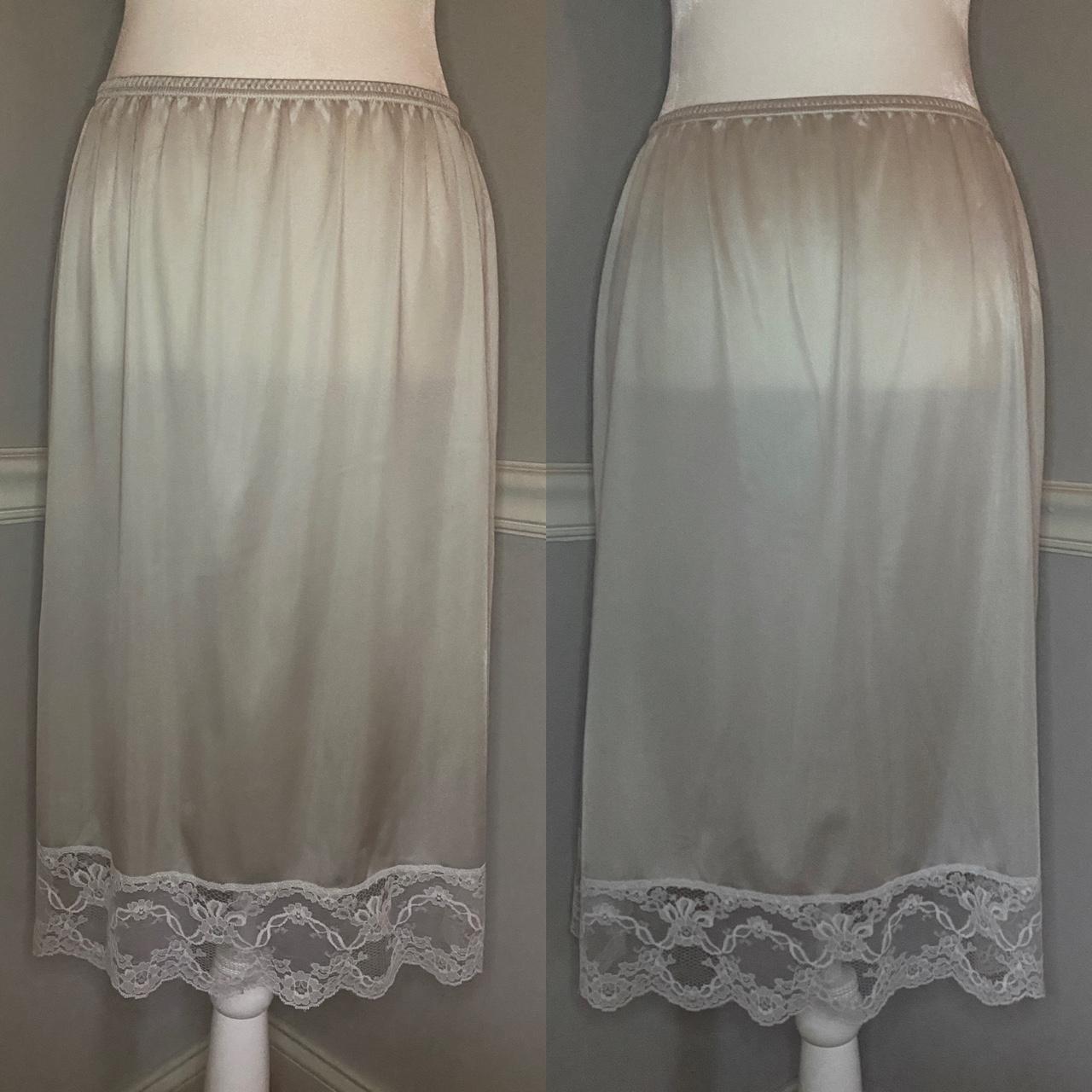 Vintage 80s JCPenney silvery gray slip skirt with a - Depop