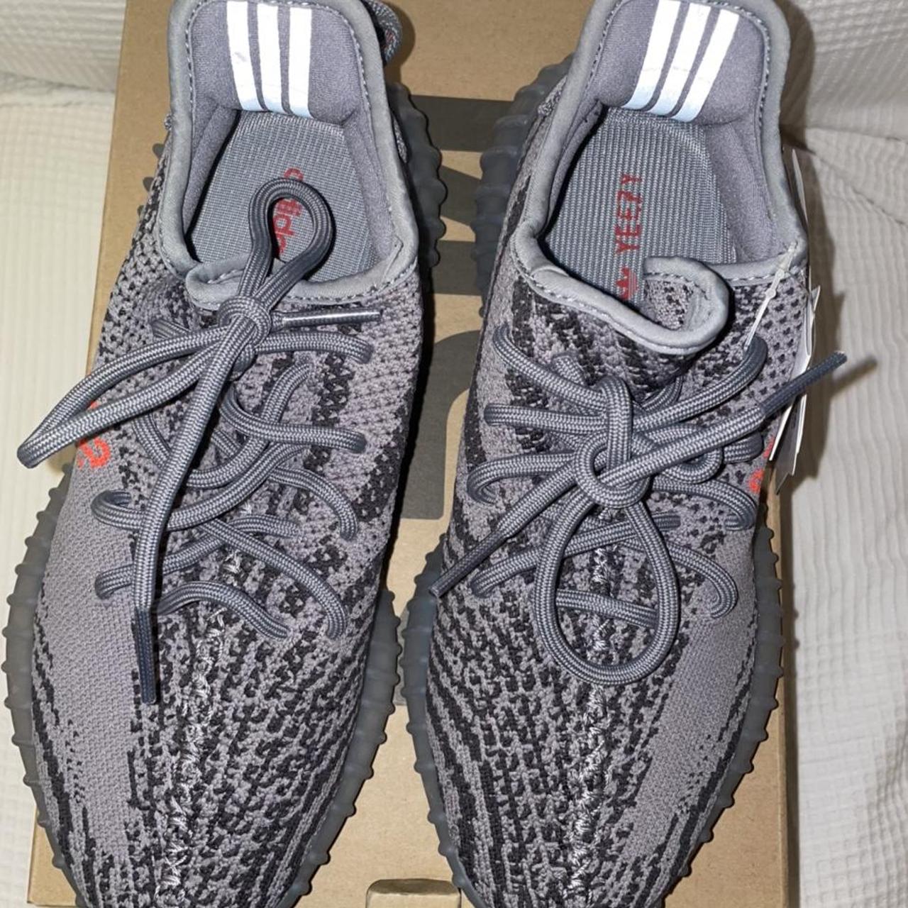 harga adidas yeezy beluga