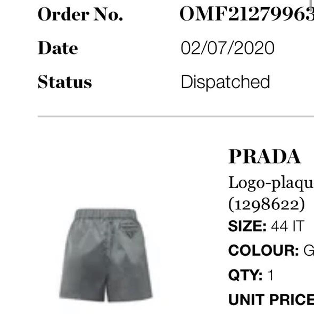 Authentic Prada shorts size 44 with adjustable | Depop