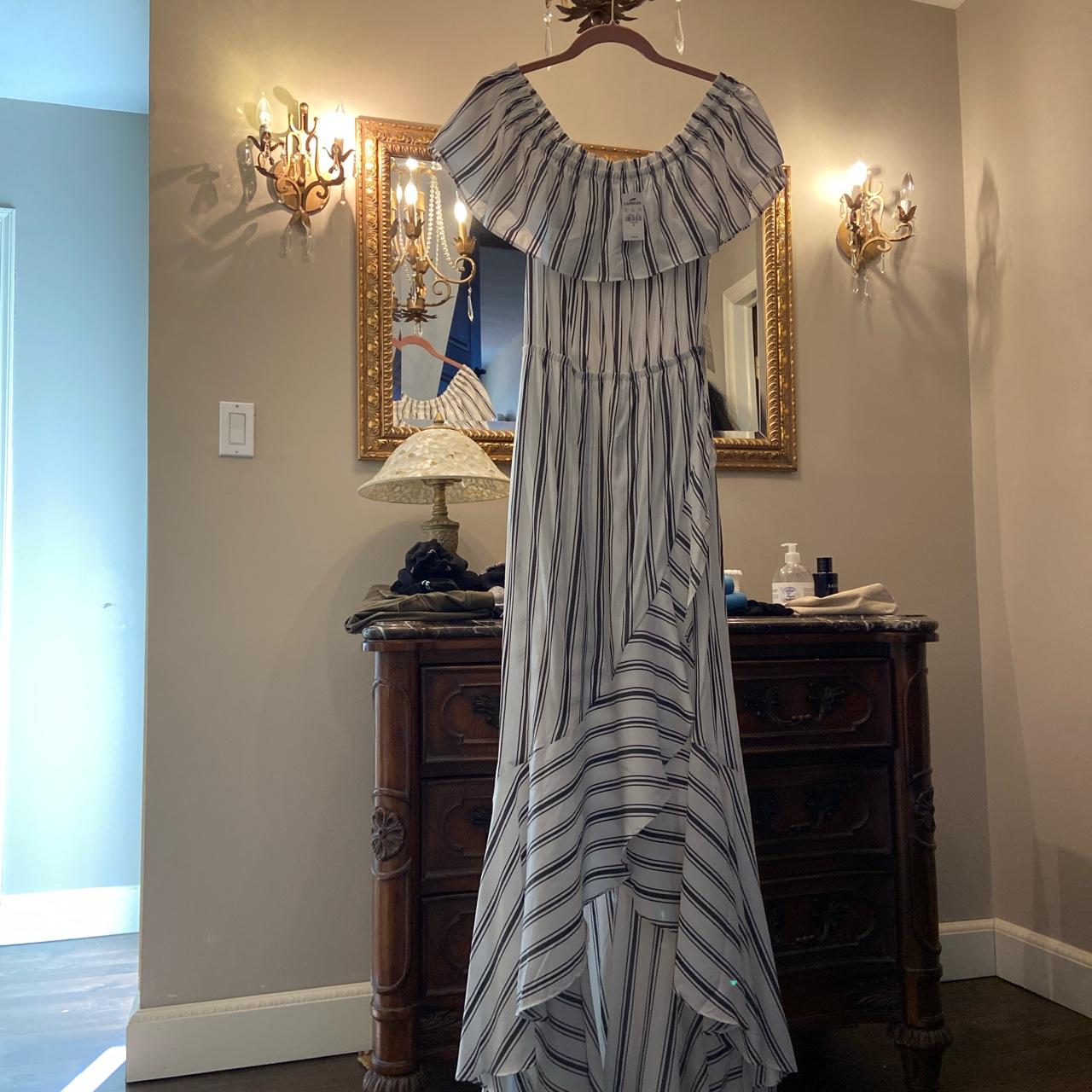 Black and white maxi dress from Express. Size M. Off... - Depop