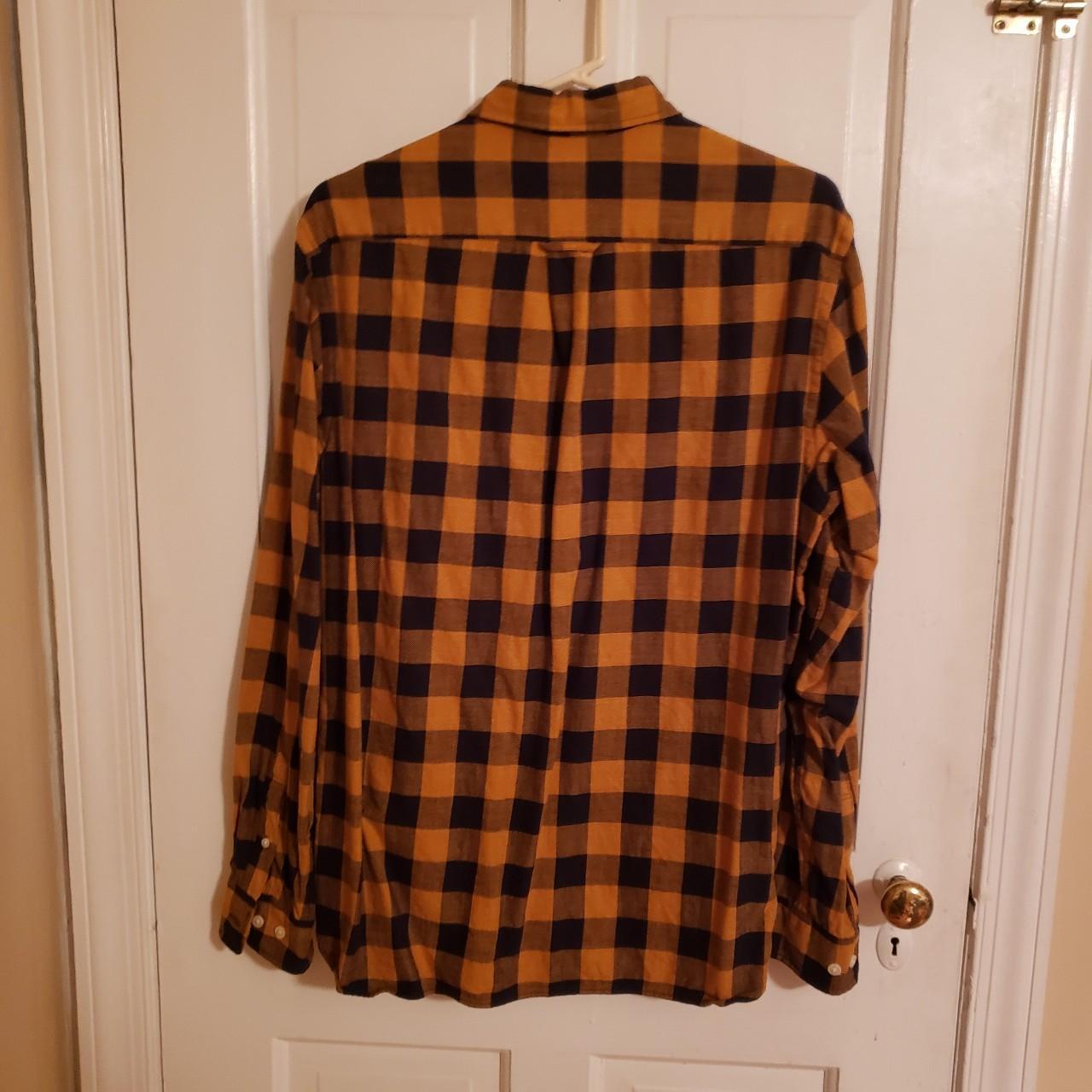 Men's Yellow Flannel FREE SHIPPING! H&M brand size... - Depop