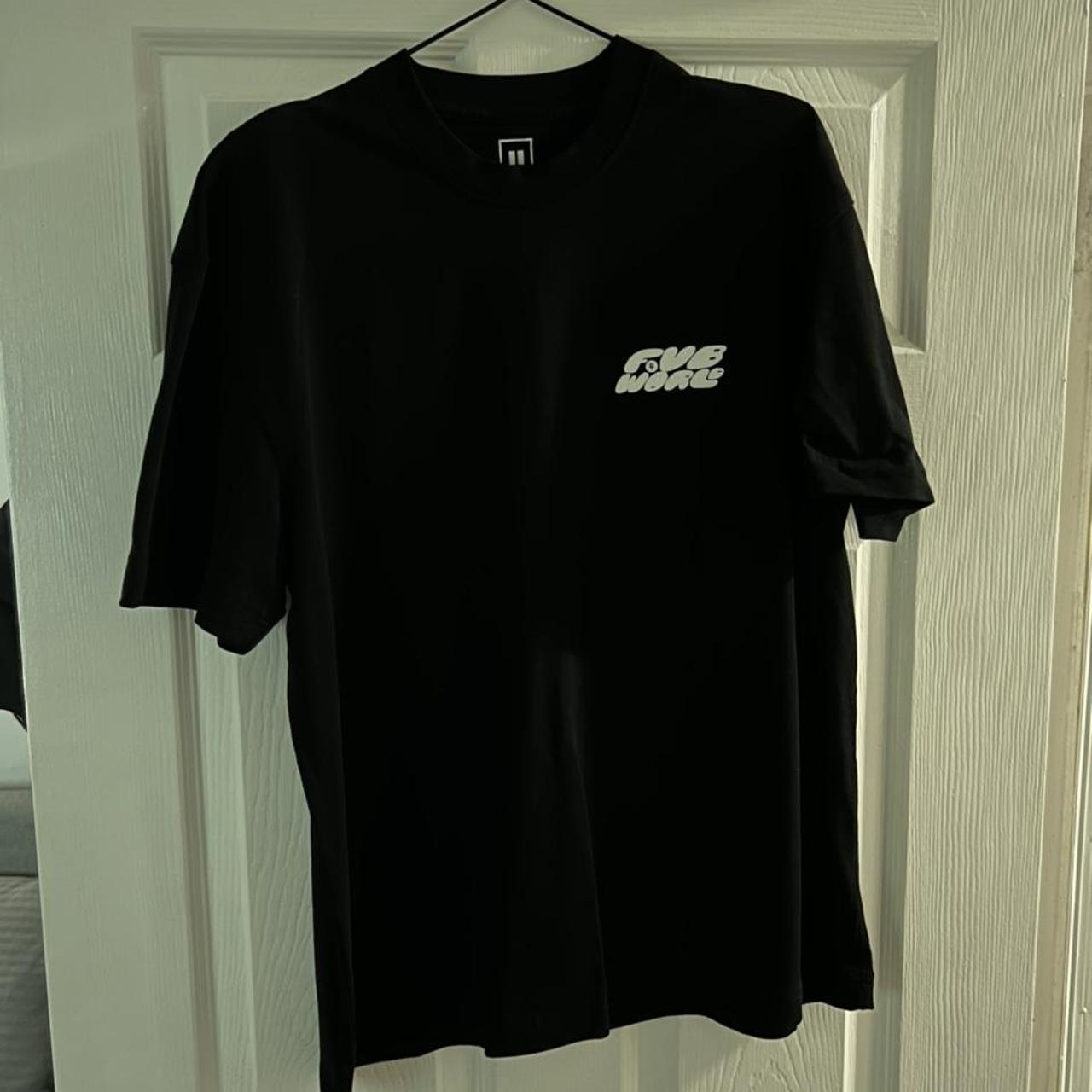 Men's T-shirt | Depop