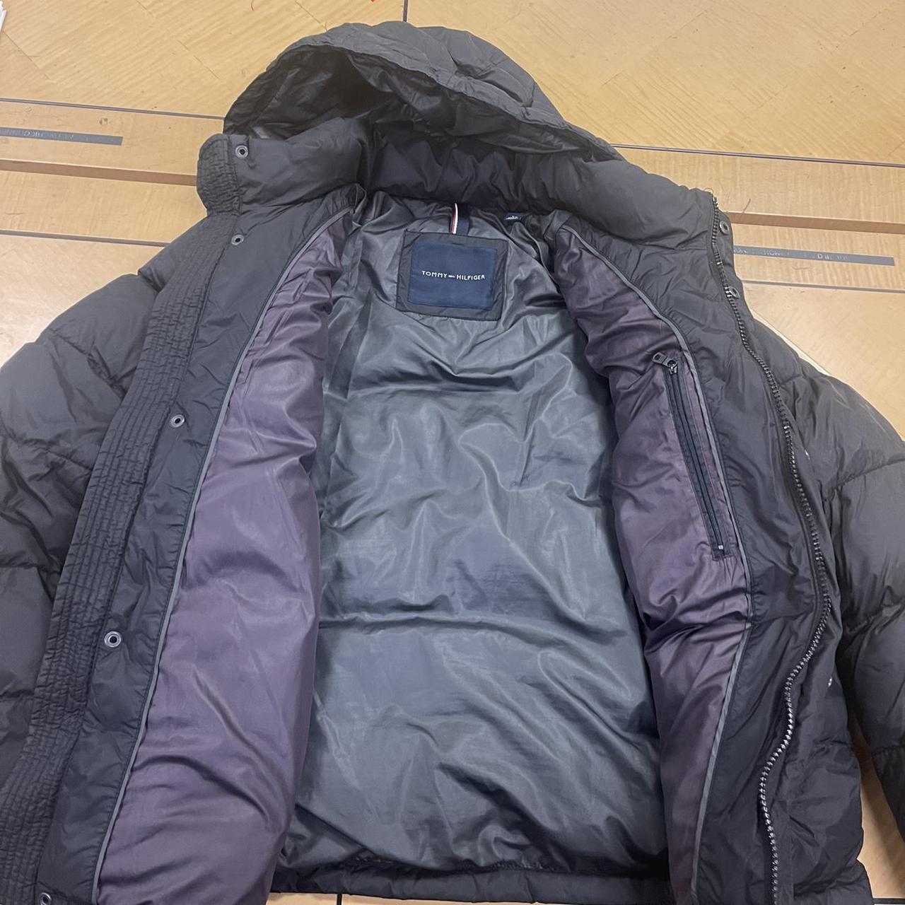 Tommy Hilfiger puffer jacket - Depop