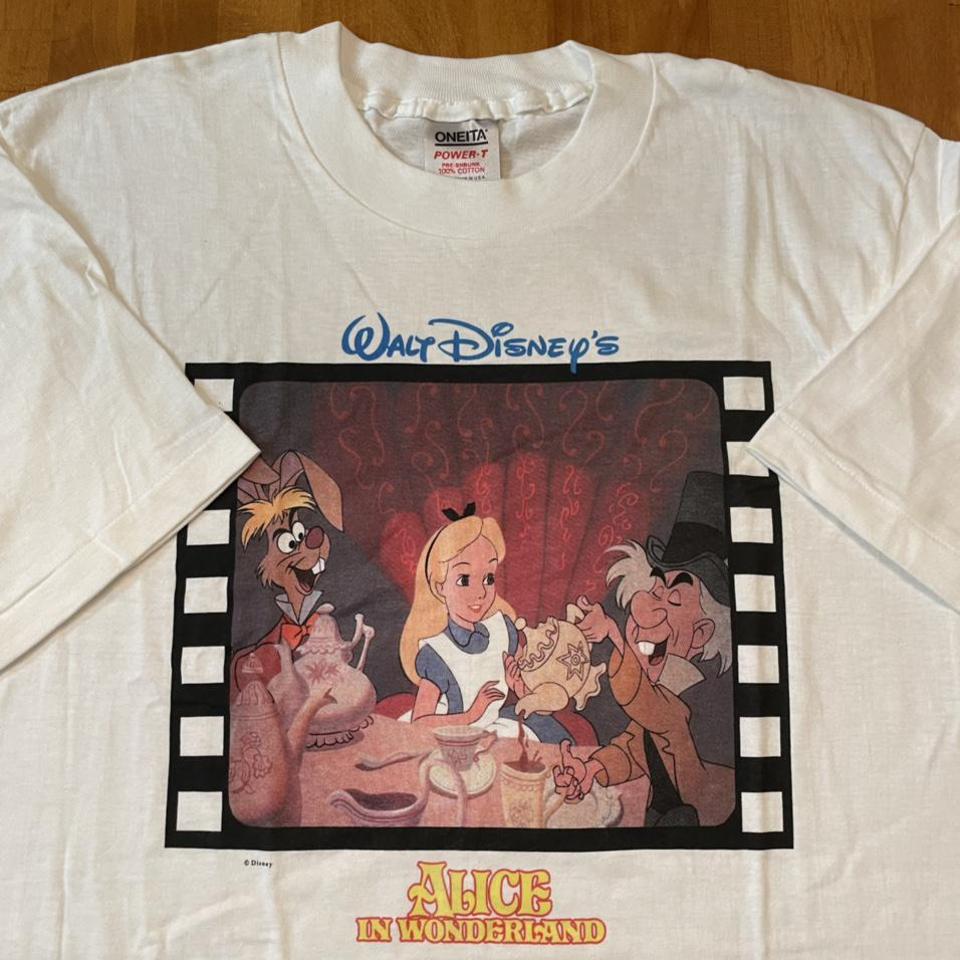 Vintage 1995 Alice in Wonderland Disney Masterpiece - Depop