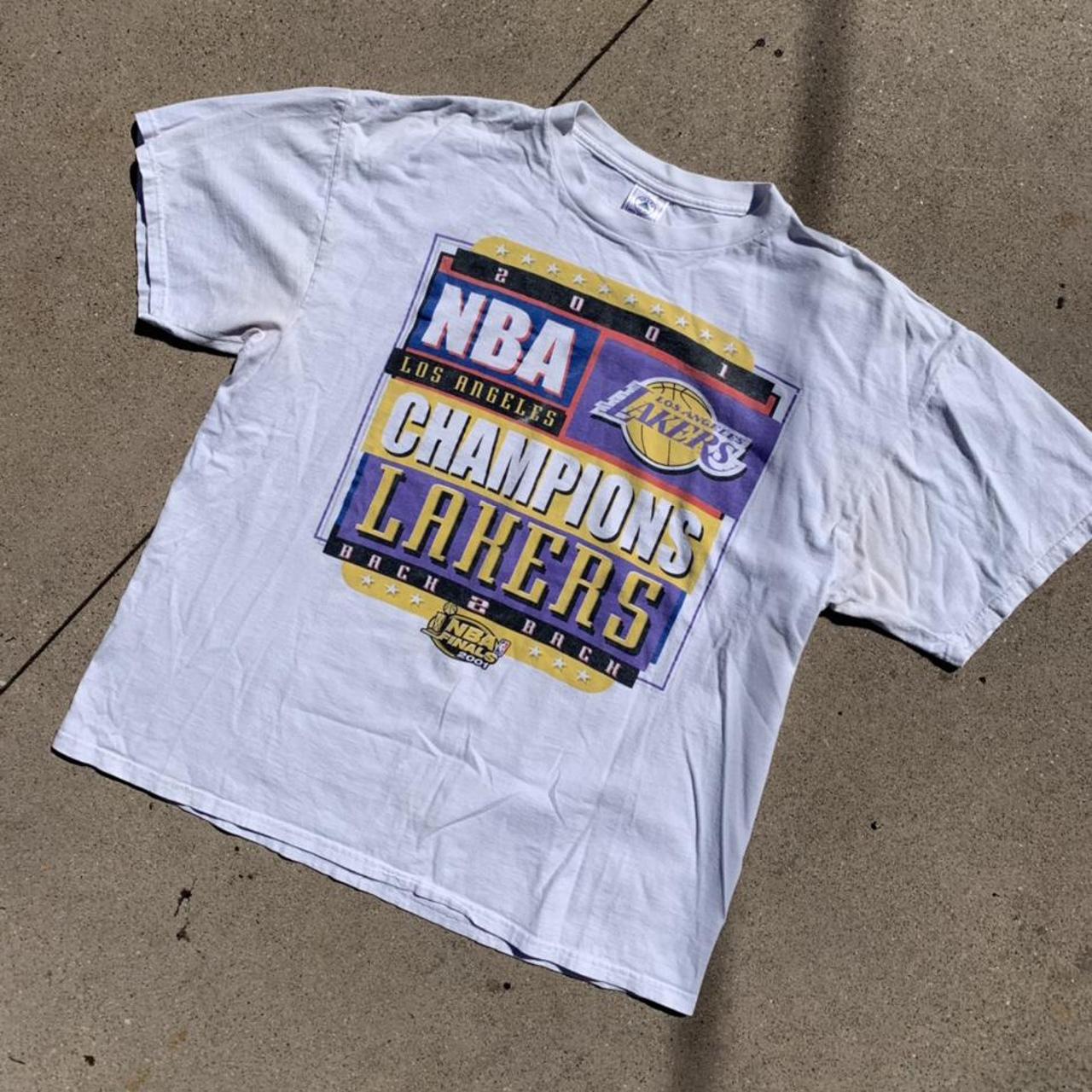 Vintage 2001 Los Angeles Lakers Championship T-Shirt