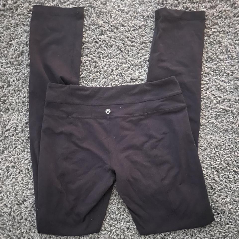 Lululemon Wunder Under full length legging. I think - Depop