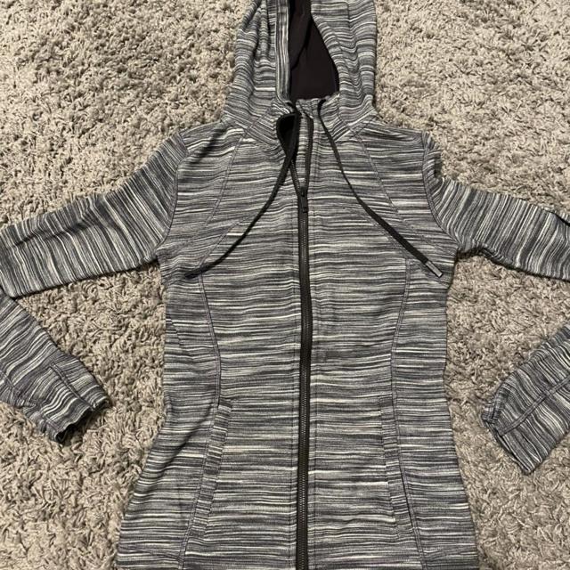 Lululemon hooded define jacket in color heathered - Depop