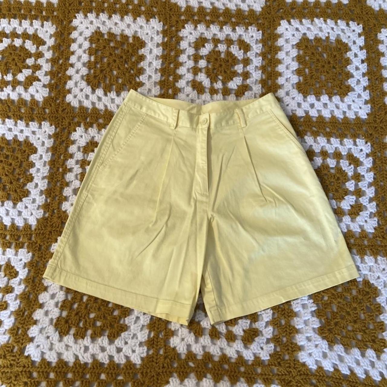 🌺 Adorable Neiman Marcus Yellow Shorts up for grabs.... - Depop