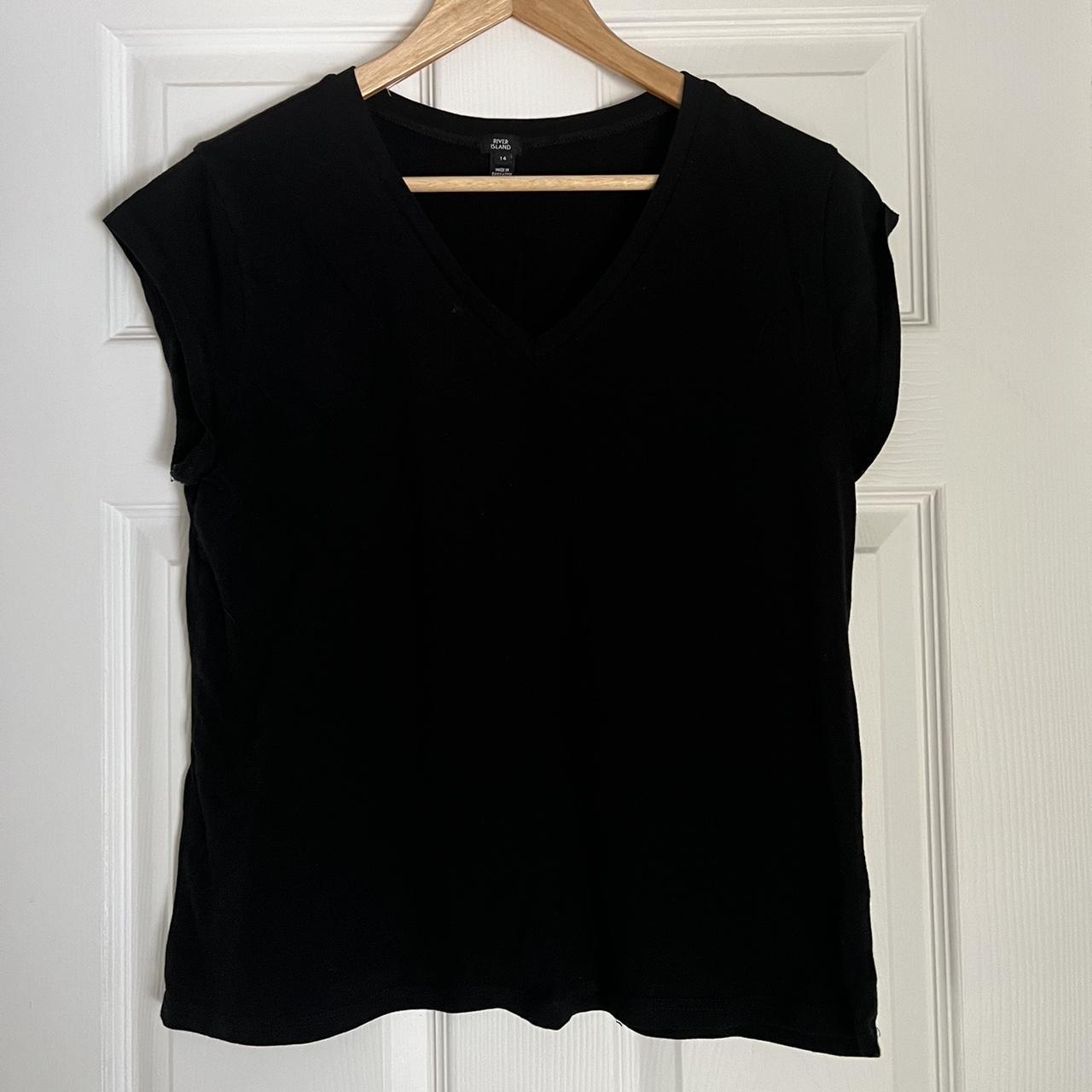 River Island Women's Black Tshirt Depop