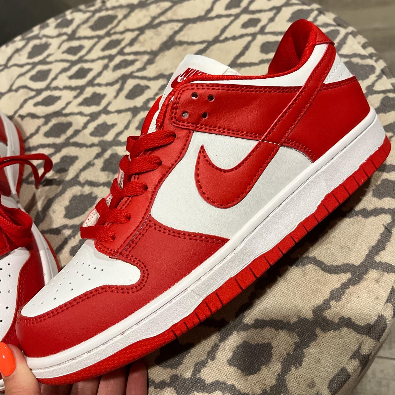 Nike Women's Red and White Trainers | Depop