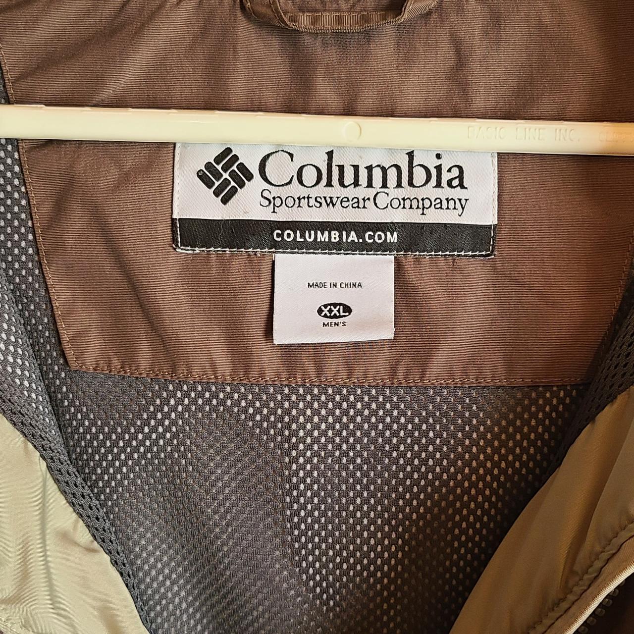 Suoer cute Columbia brand windbreaker! Size XXL! I... - Depop