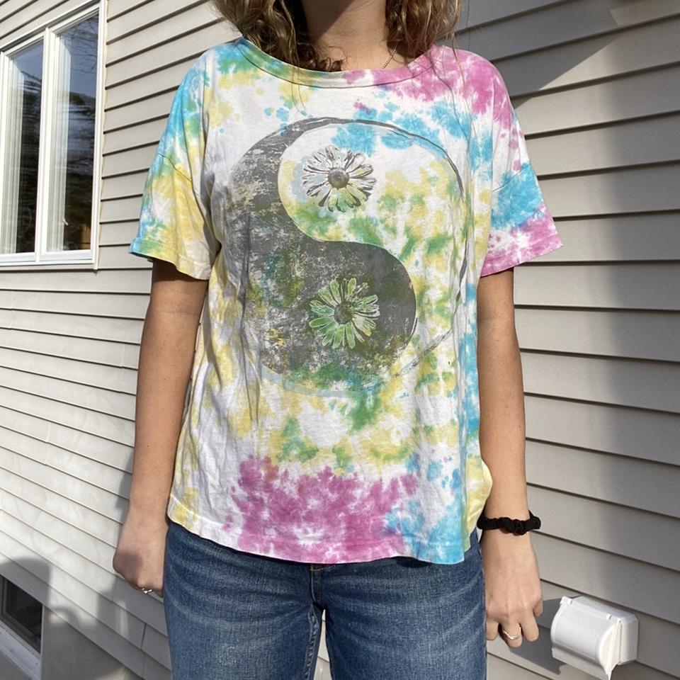 yin yang shirt urban outfitters