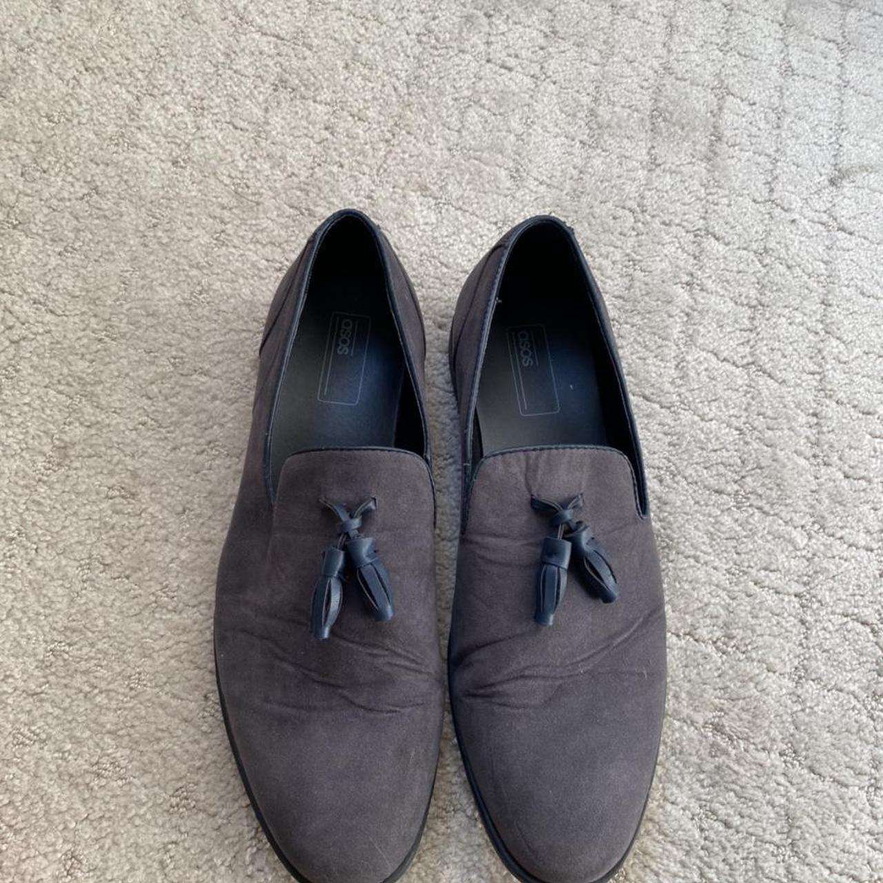 Product Image 3 - Selling dark gray loafers from
