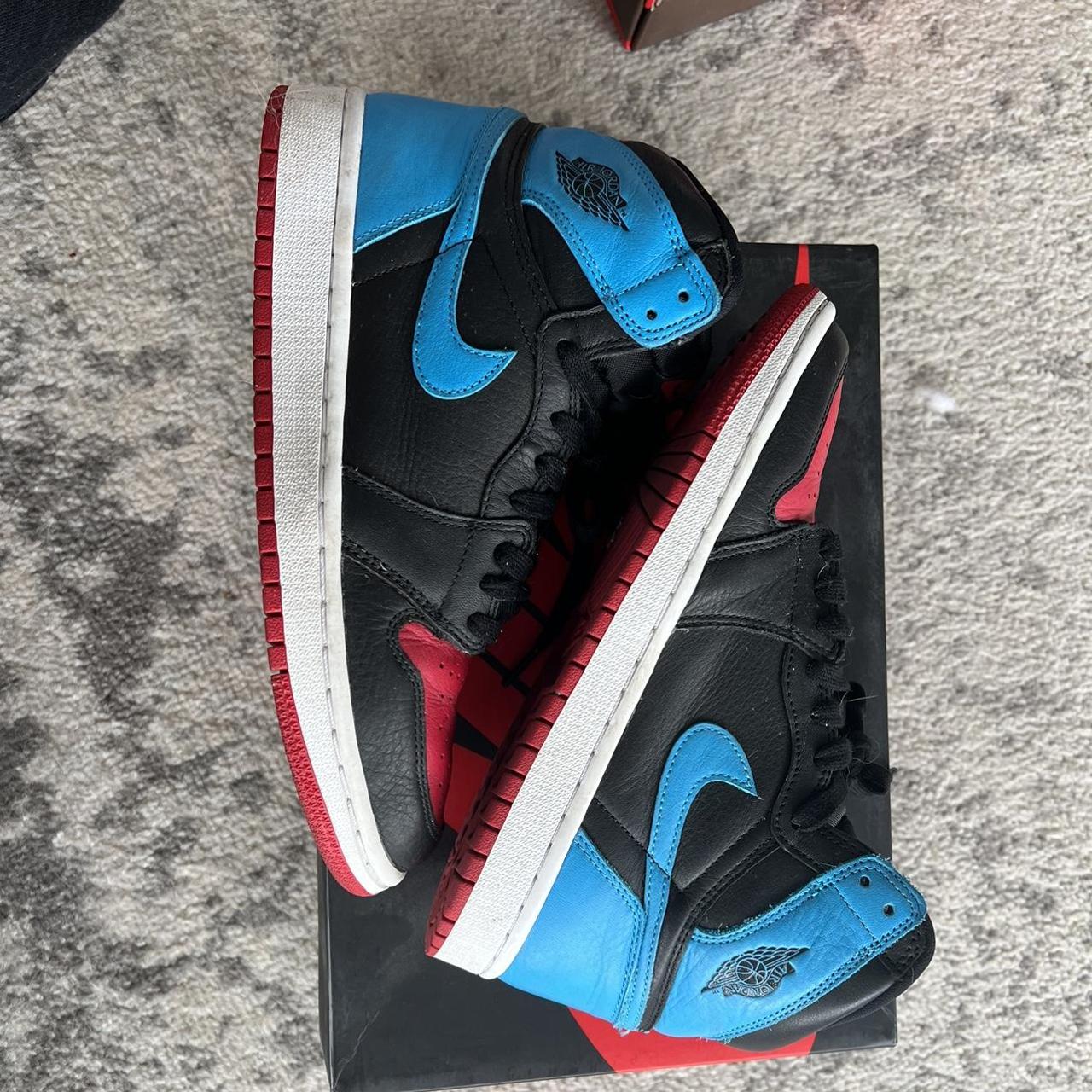 air jordan one blue and red