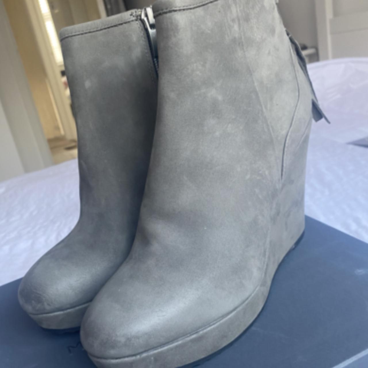 Mint velvet hot sale silver boots