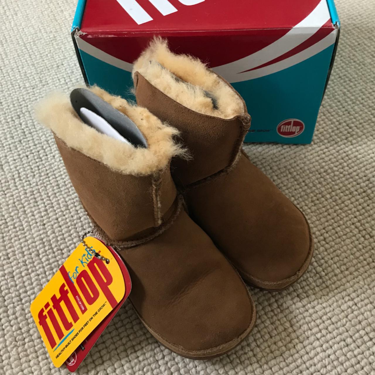 Fitflop fur hotsell lined boots