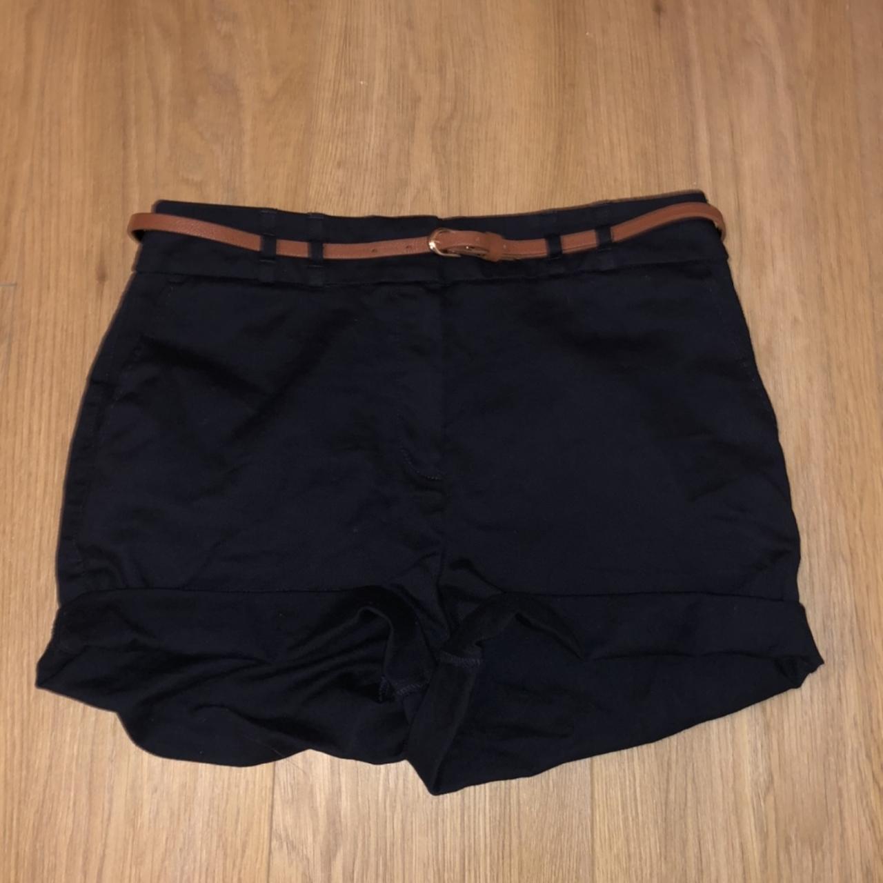 navy/black shorts- can be worn long or cuffed.... - Depop