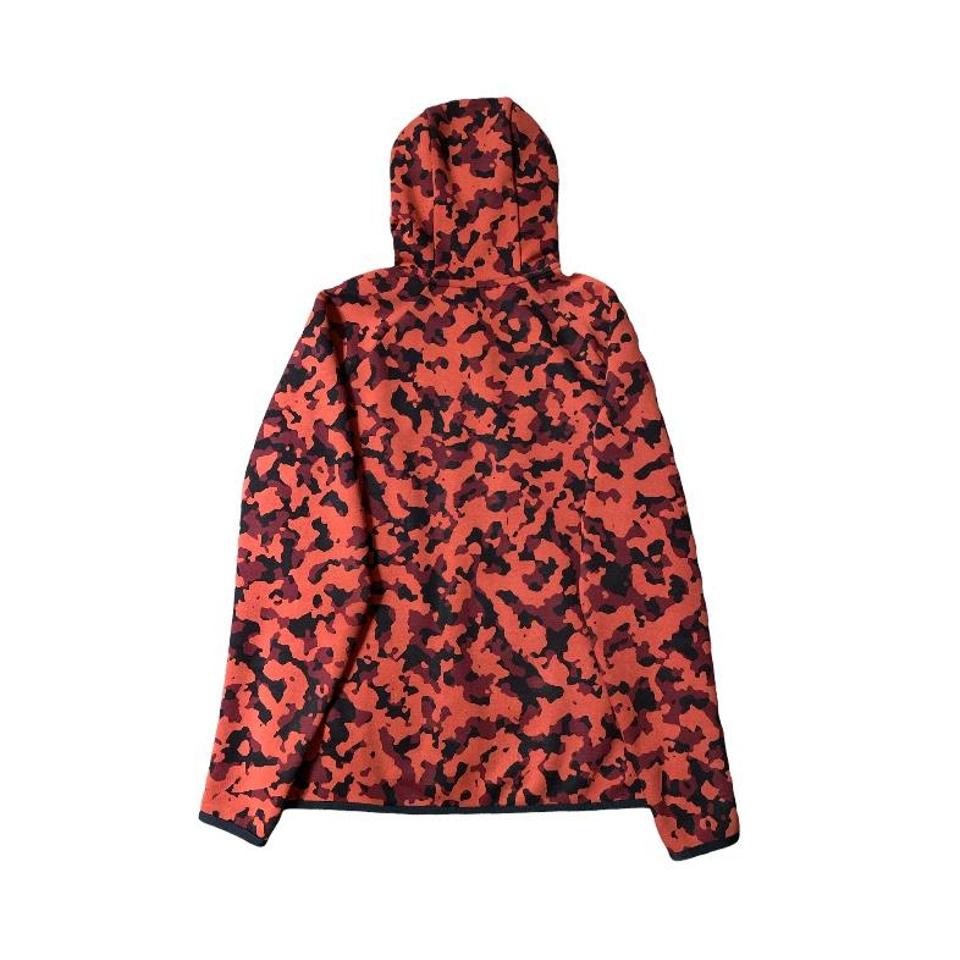 Nike tech fleece camo sales red