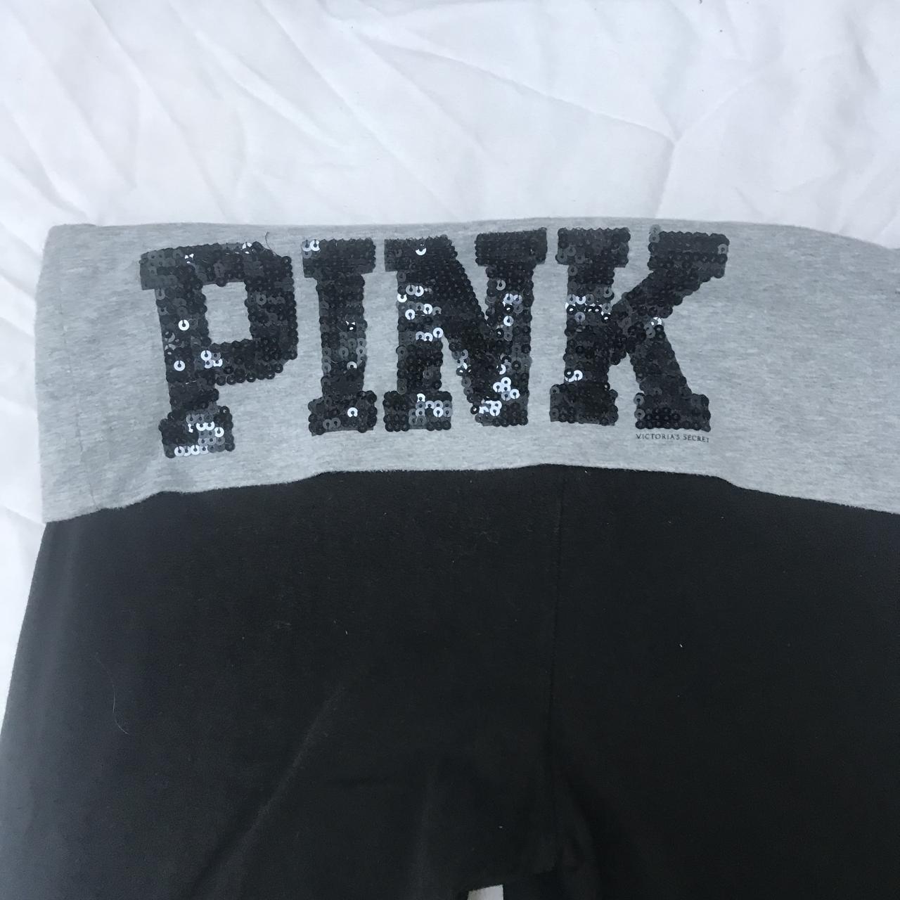 Super cute full length LOVE PINK yoga pants/leggings - Depop