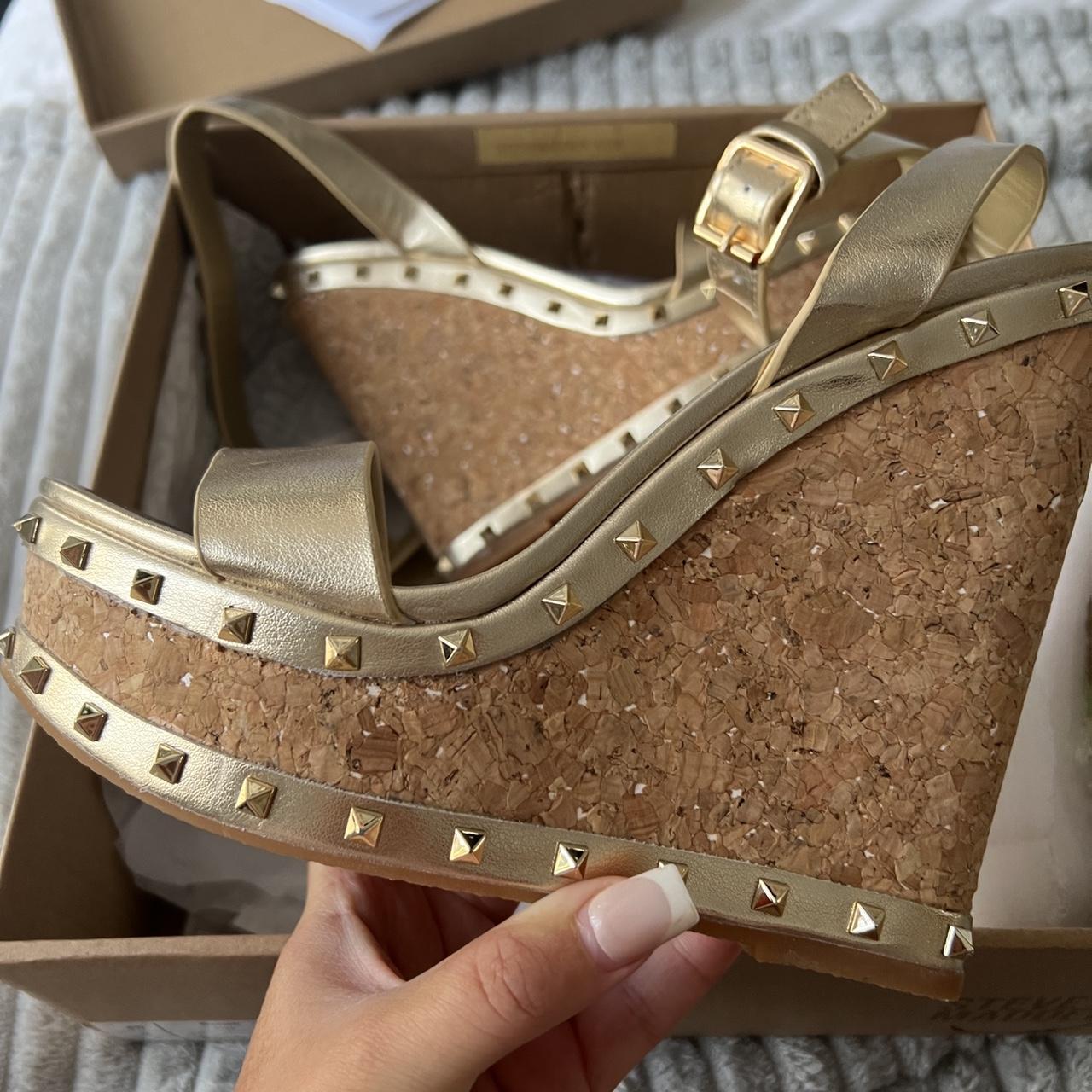 Steve madden deals studded wedges