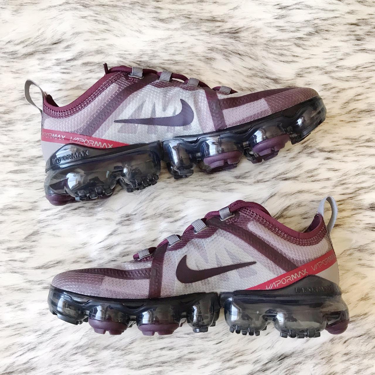 Maroon clearance vapormax womens