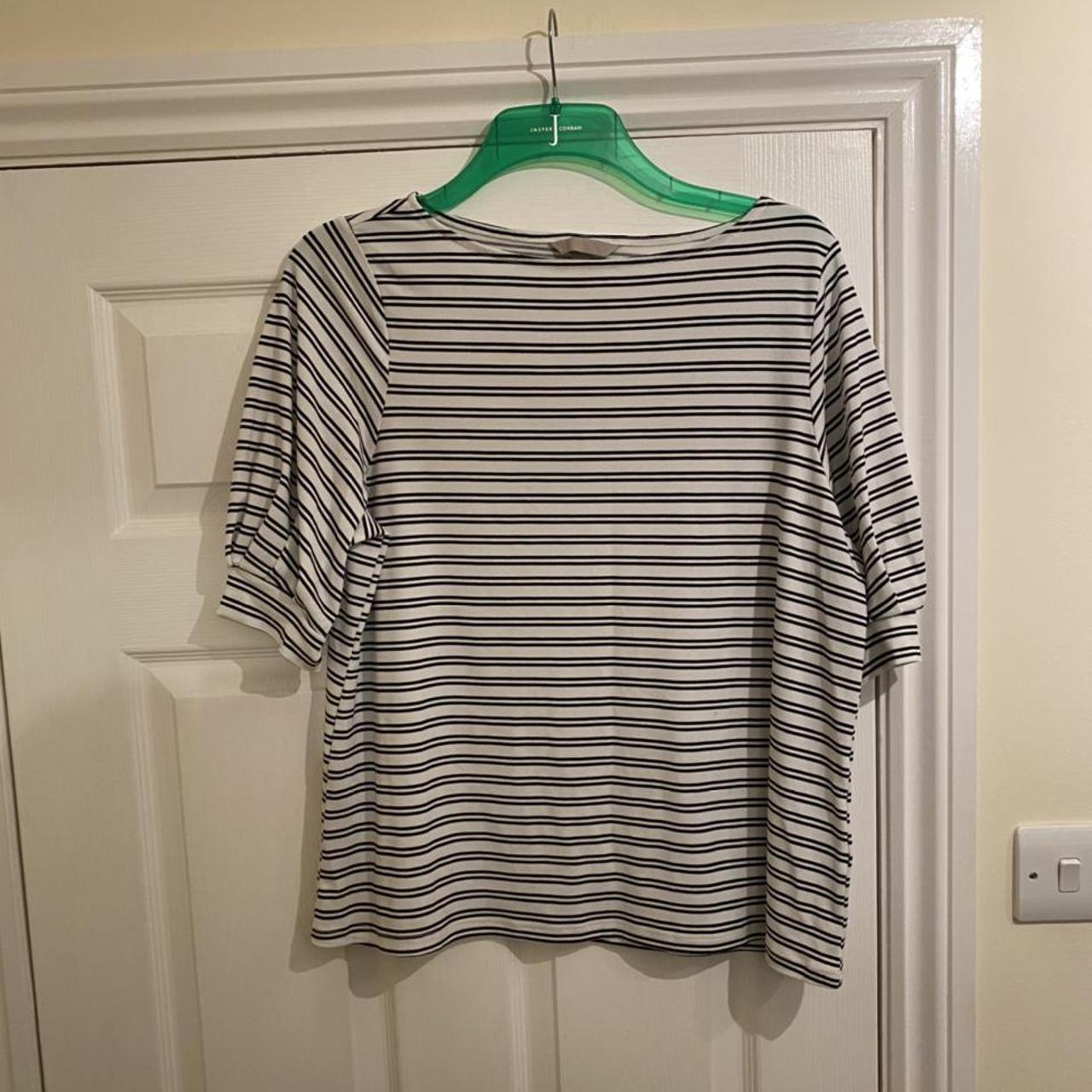 H&M Women's Black and White Blouse | Depop