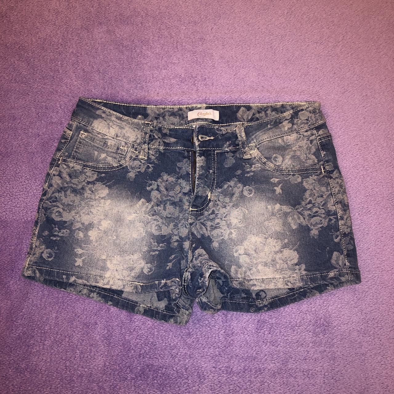 Candie's Women's Blue and White Shorts | Depop