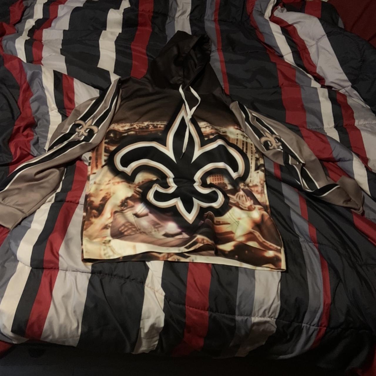 New Orleans Saints NFL Team Apparel Women's Hoodies - Depop