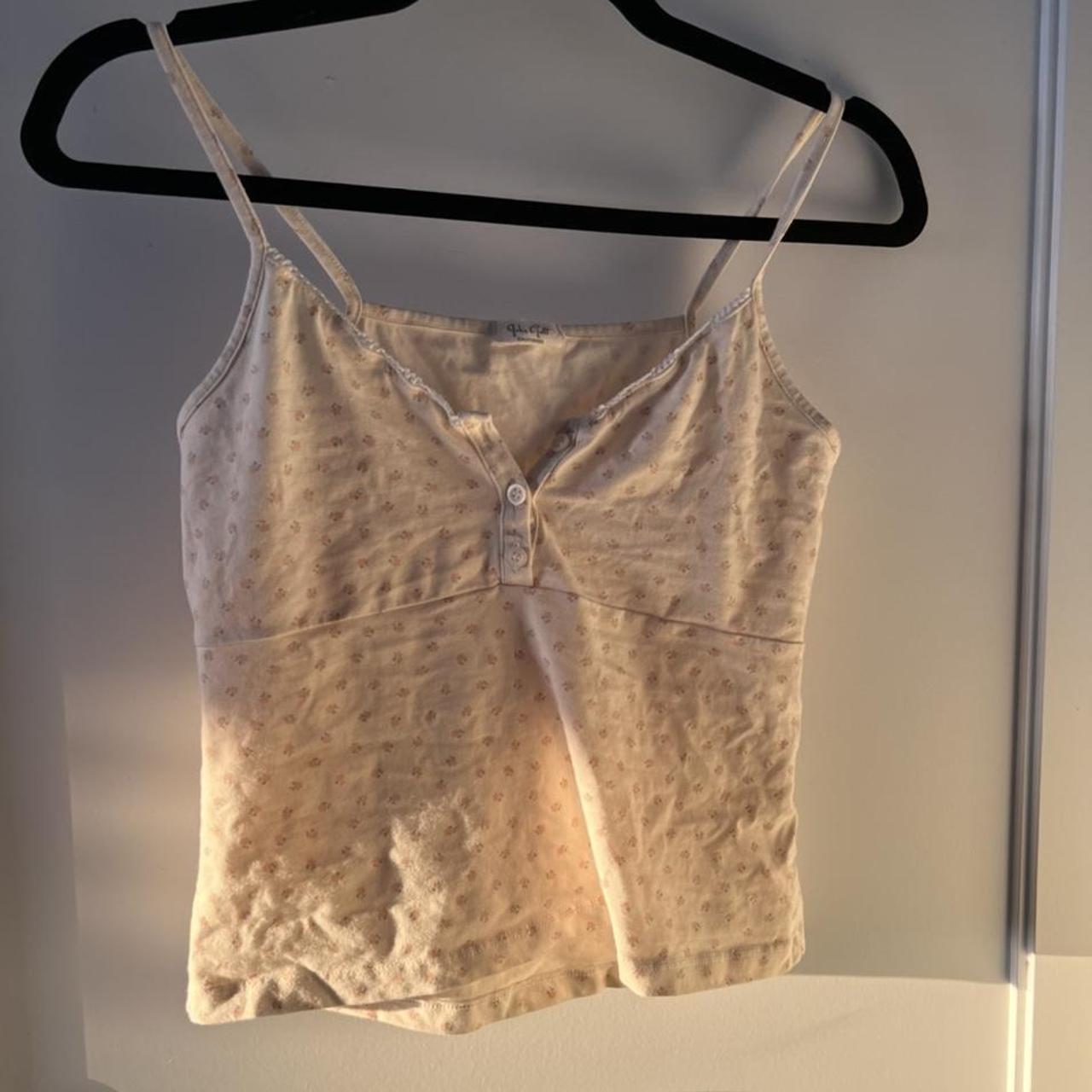 Brandy Melville tan Lace top! Never worn, Excellent - Depop