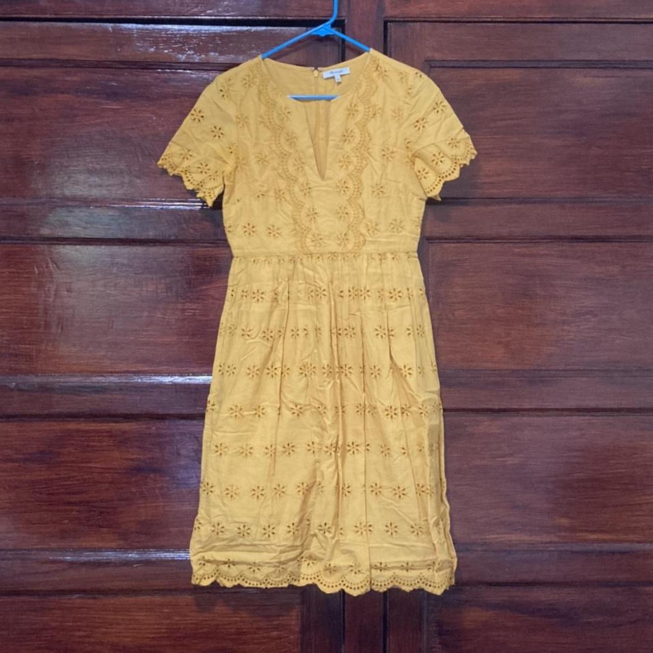 Madewell scalloped eyelet midi dress yellow size 4