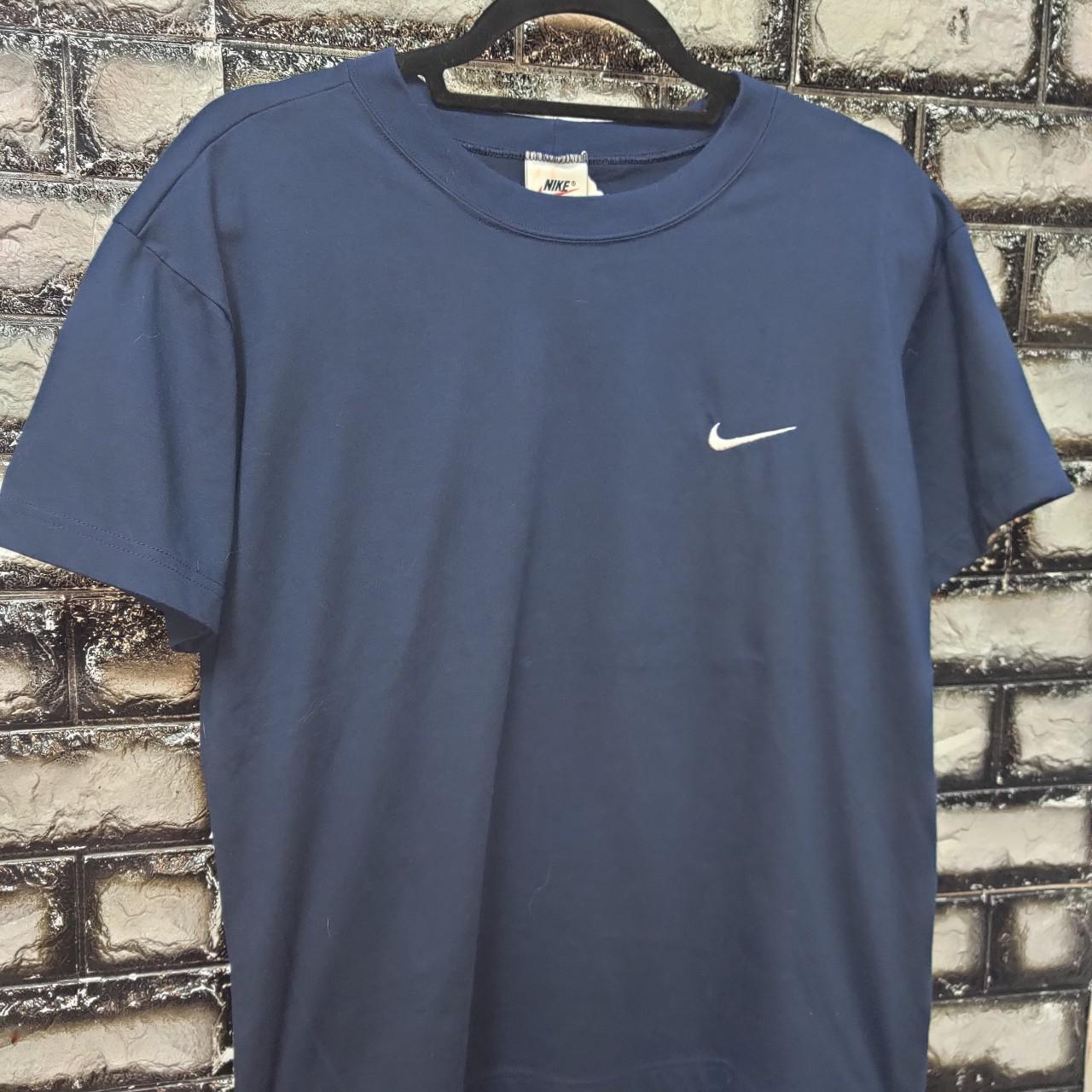 Nike Men's Navy and White T-shirt | Depop