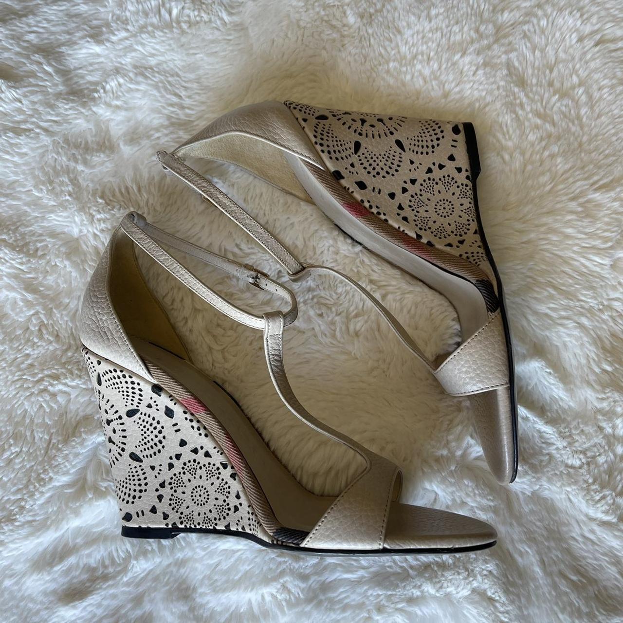 burberry catsbrook wedges