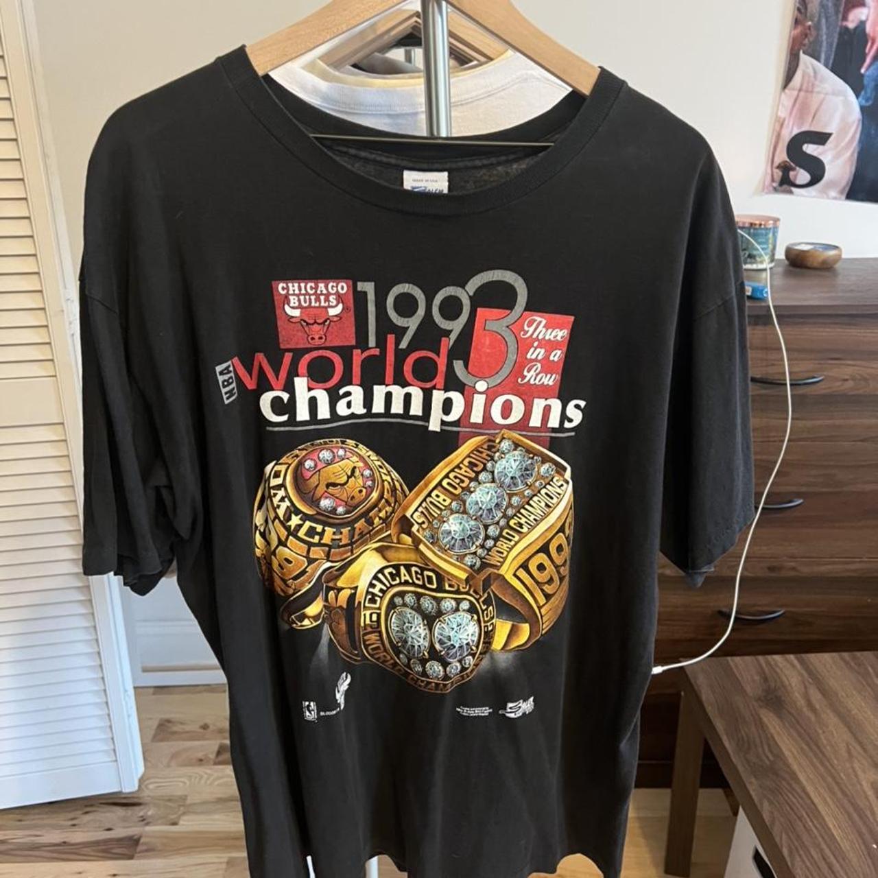 chicago bulls 1993 championship shirt