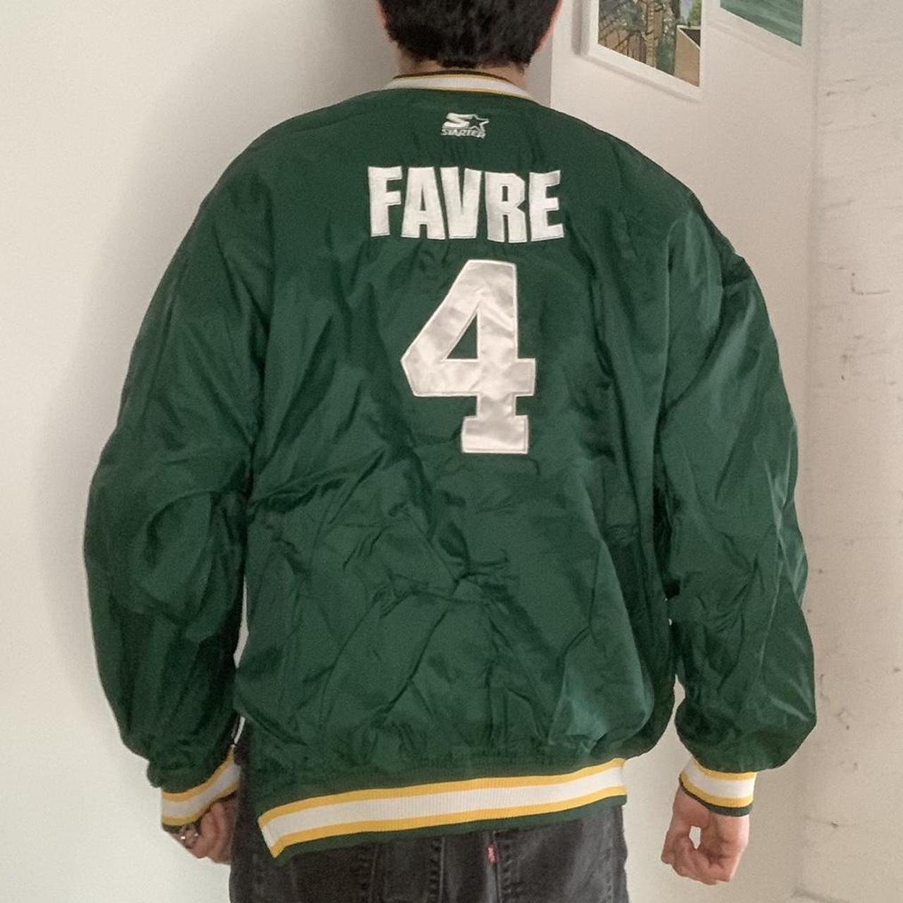 JS2143 #4 Brett Favre Green Bay Packers 1993 - Depop