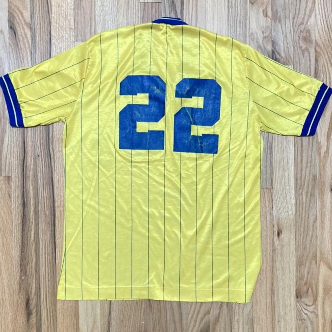 Vintage 80s Umbro fútbol Jersey 22 yellow with navy... Depop